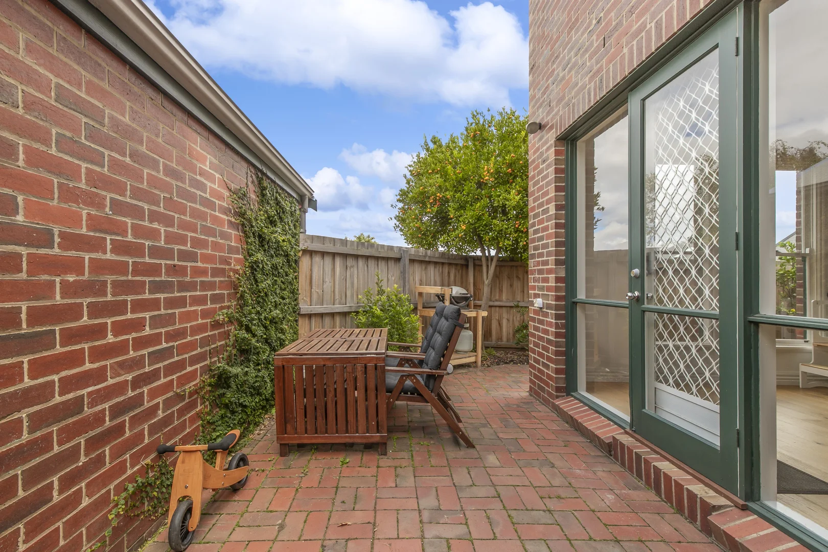 Additional image 7 of 2/3 Cairns Avenue, Newtown VIC 3220