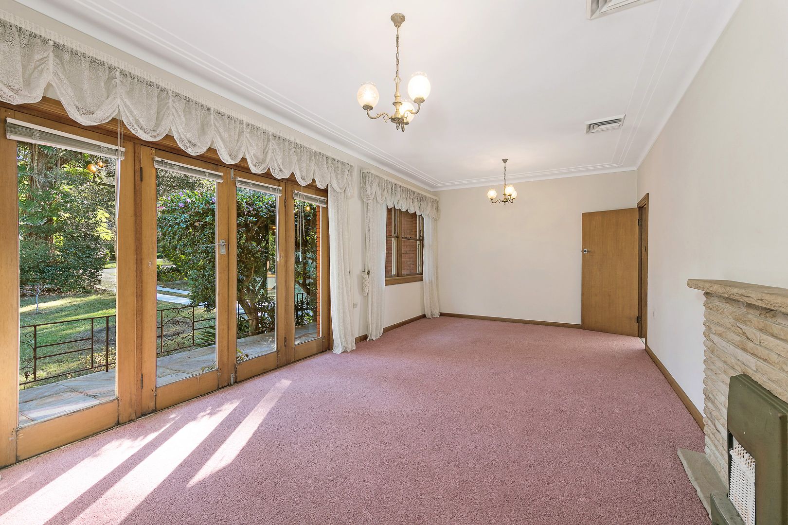 3 Hampden Avenue, Wahroonga NSW 2076, Image 2