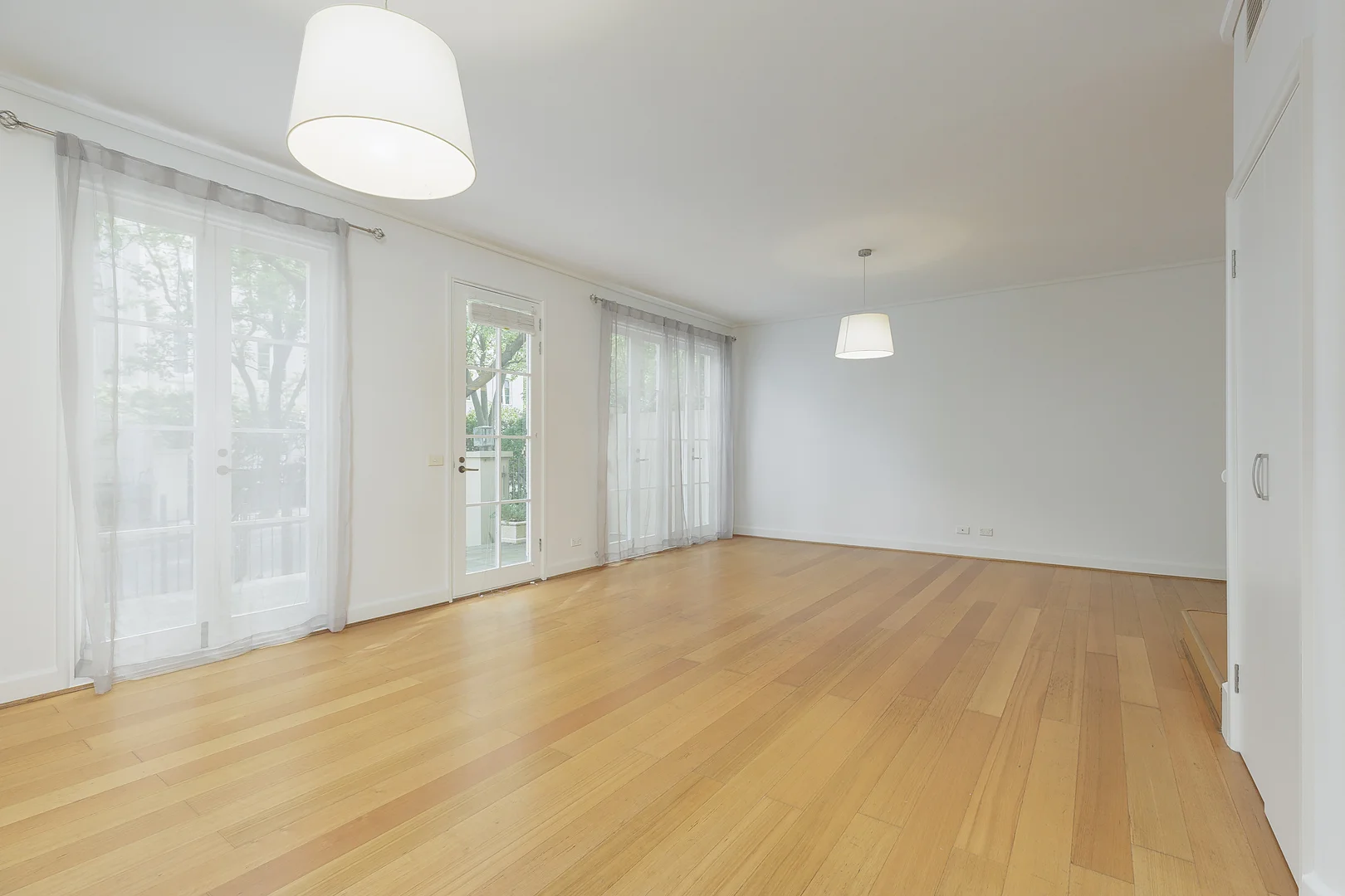 Additional image 2 of 6/201 Wellington Parade South, East Melbourne VIC 3002