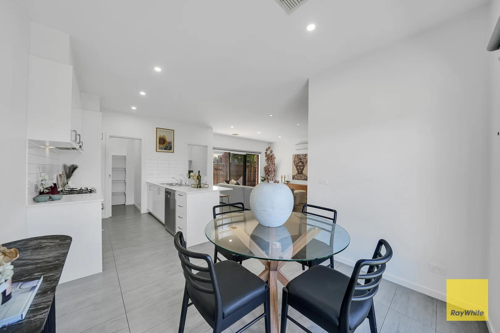 Additional image 8 of 1/51 Ivanhoe Avenue, St Albans VIC 3021
