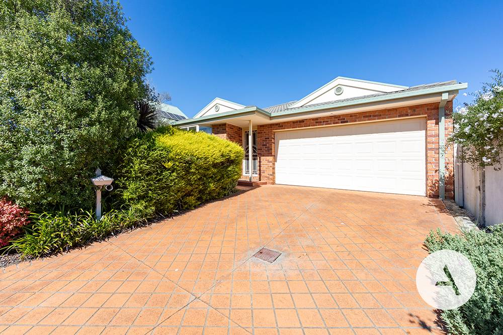 Picture of 44 Candlebark Close, NICHOLLS ACT 2913