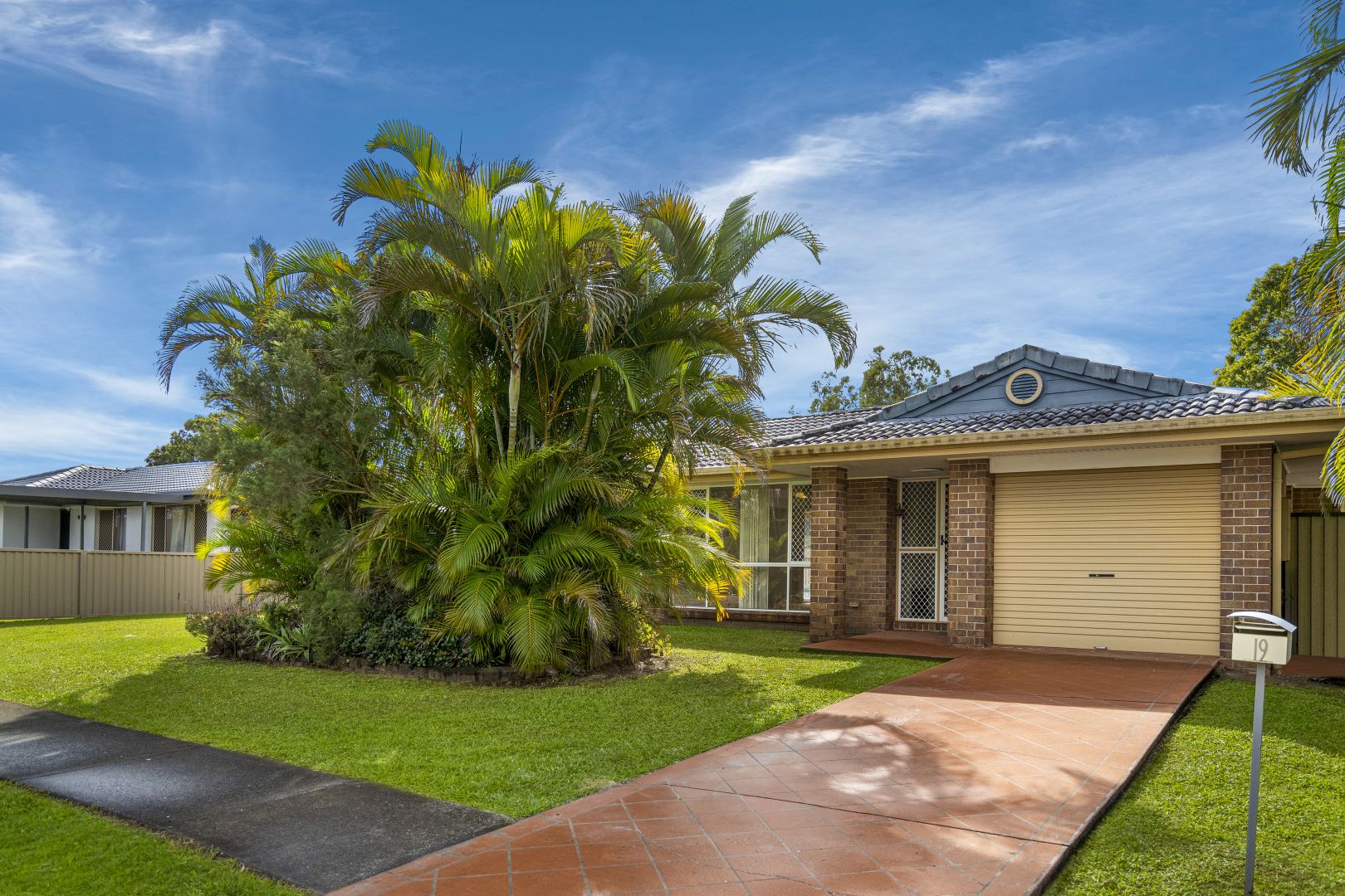 19 Hanlon St, Tanah Merah QLD 4128, Image 1