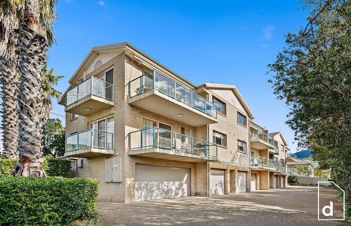 2 bedrooms Apartment / Unit / Flat in 4/132 Lawrence Hargrave Drive AUSTINMER NSW, 2515
