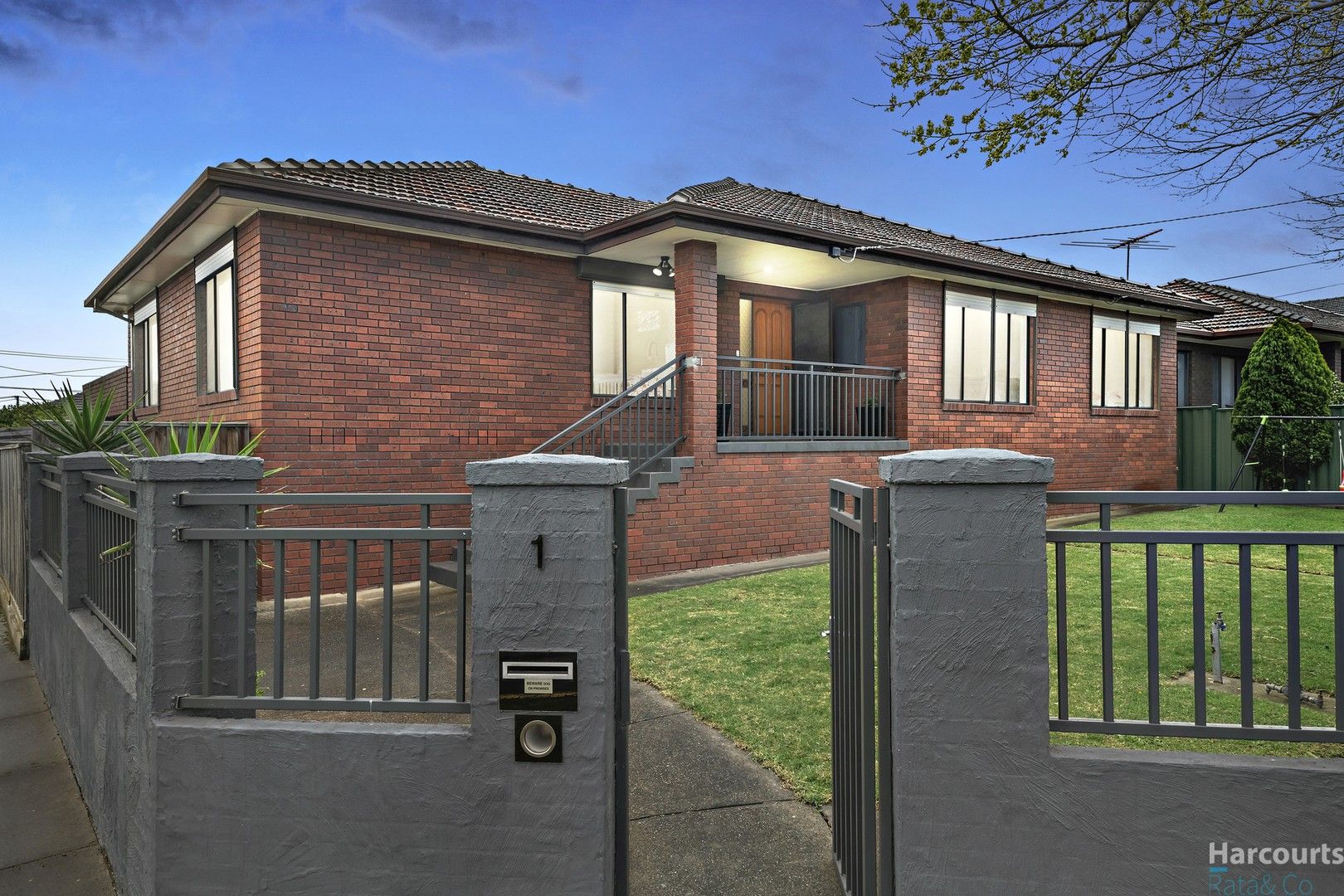 1 Greenstone Court, Thomastown VIC 3074, Image 0