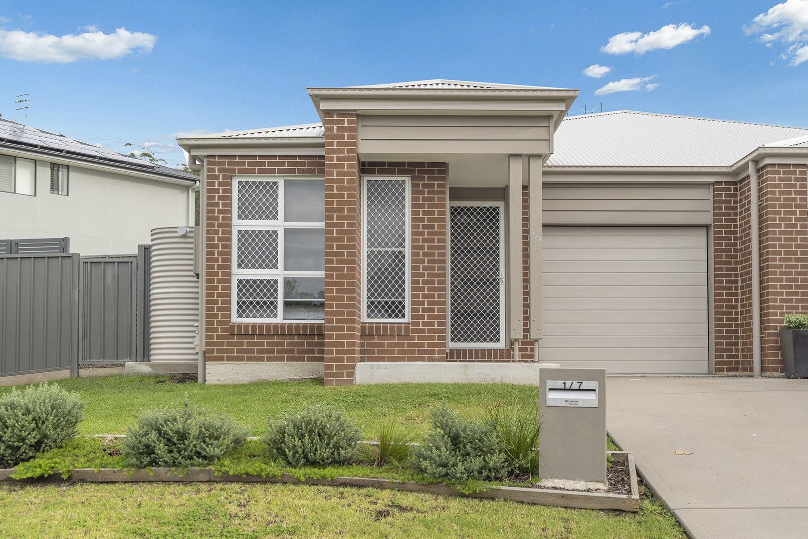 1/7 Heggie Close, Cameron Park NSW 2285, Image 0