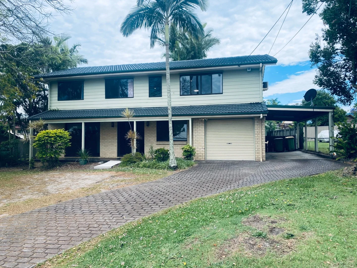 34 Cinderella Dr, Springwood QLD 4127
