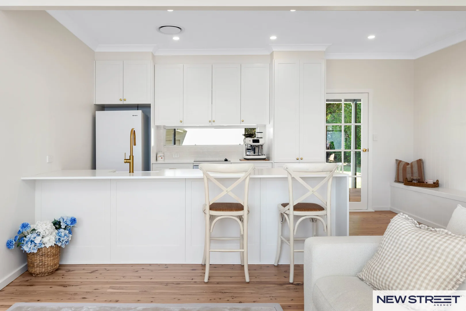 Additional image 4 of 16 Lentara Avenue, Belmont North NSW 2280