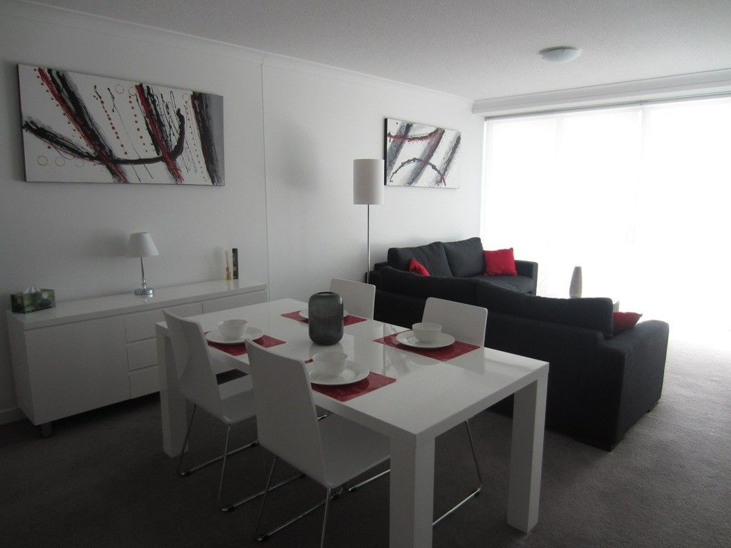 1 bedrooms Apartment / Unit / Flat in Lawson St SOUTHPORT QLD, 4215