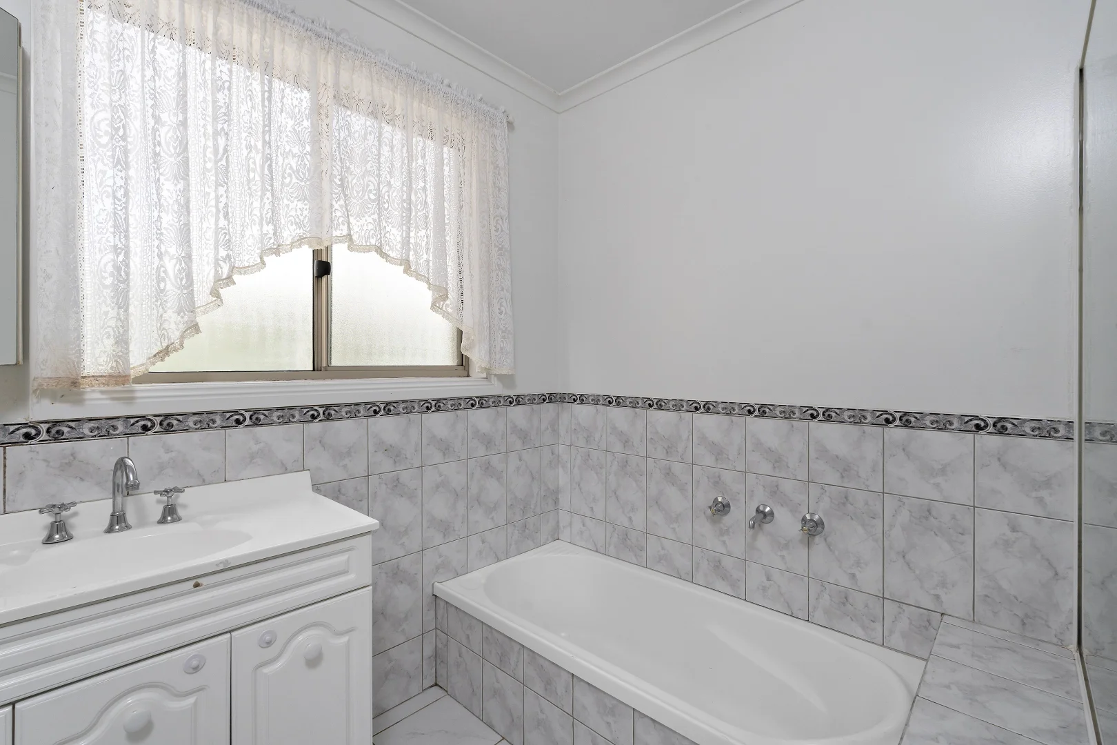 Additional image 6 of 2B Hill Street, Frankston VIC 3199