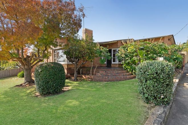Picture of 32 Fairbrae Avenue, BELMONT VIC 3216