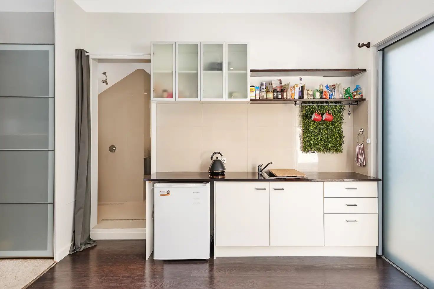 1 bedrooms Apartment / Unit / Flat in 10C Seaward Lane MARCOOLA QLD, 4564