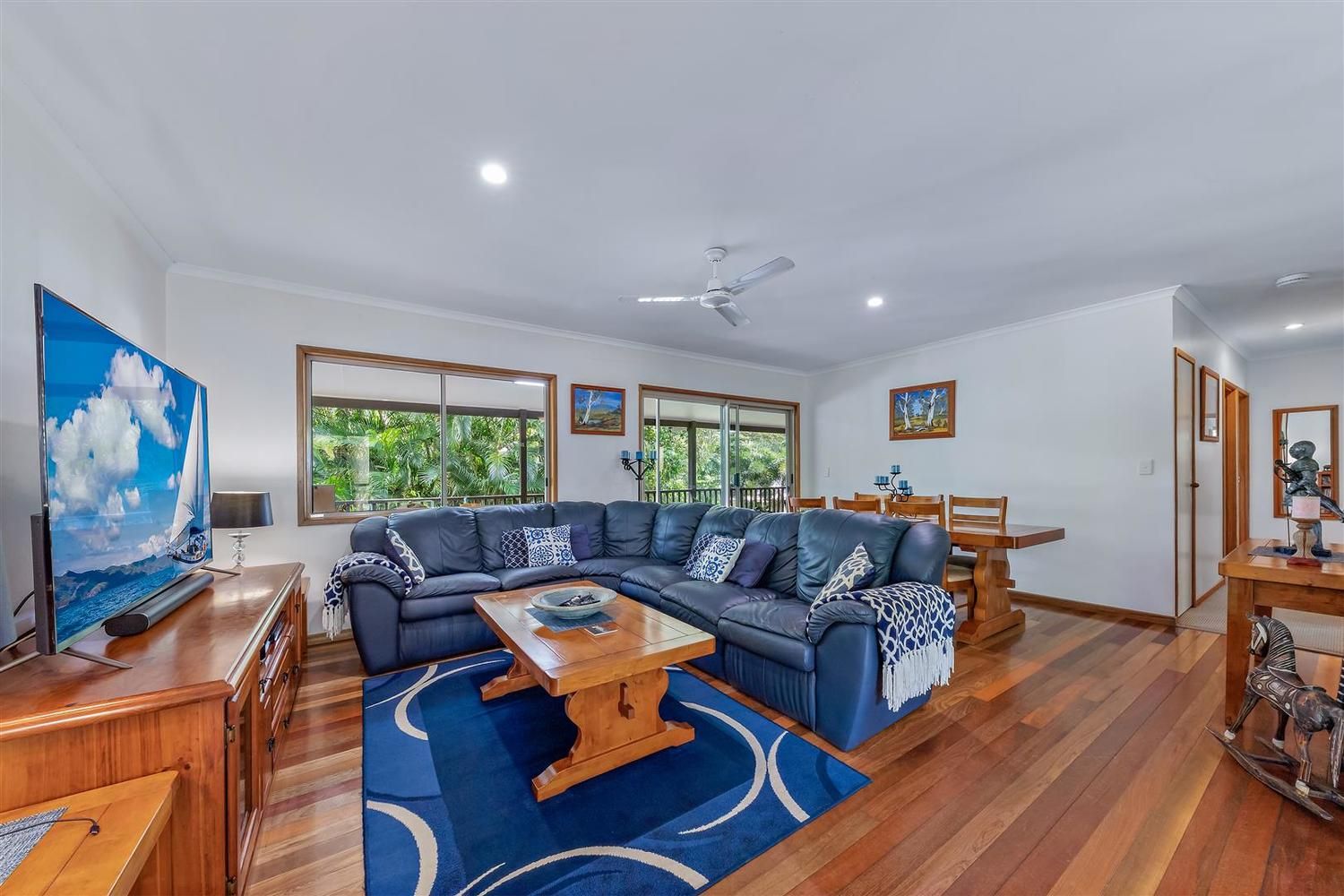 27 Eshelby Drive, Cannonvale QLD 4802, Image 2