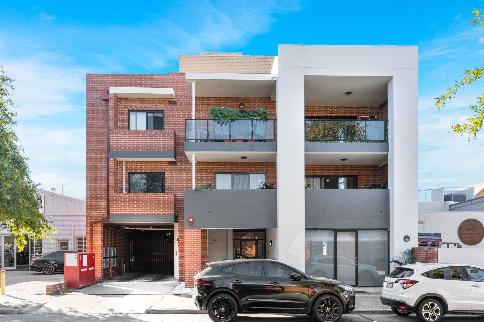 2 bedrooms Apartment / Unit / Flat in 2/104 Brown Street EAST PERTH WA, 6004