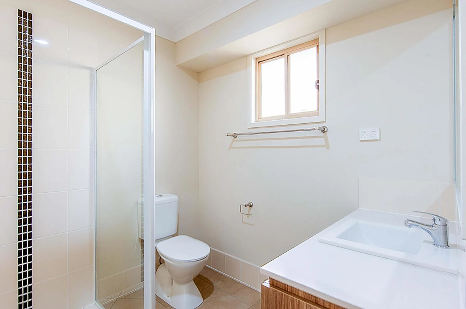 Additional image 11 of 5 Kiroro Street, Bahrs Scrub QLD 4207