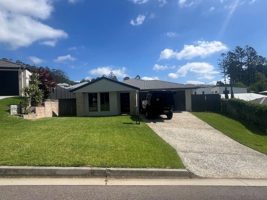 5 Hoop Pine Circuit, Maudsland QLD 4210