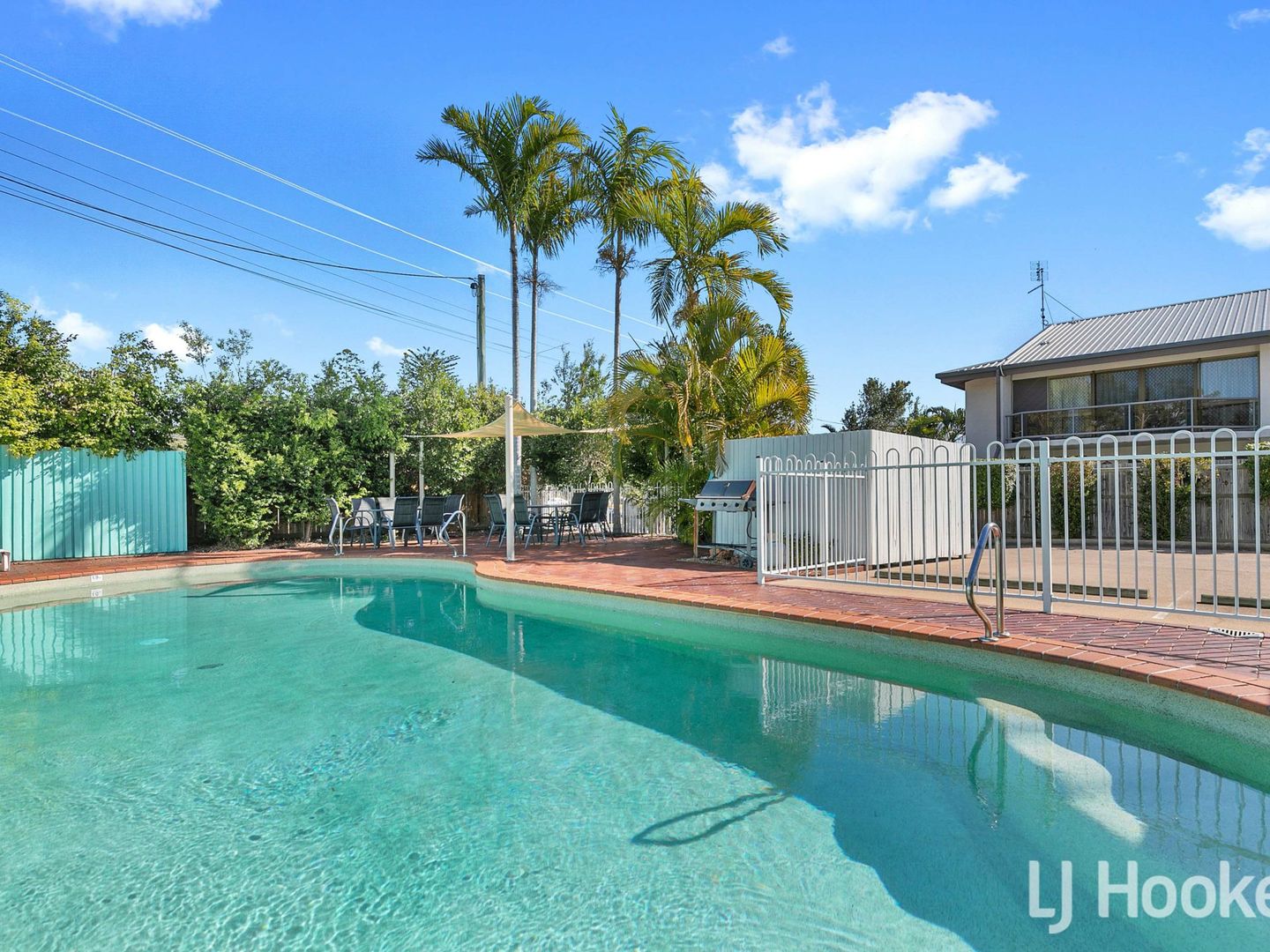 8/407 Esplanade, Torquay QLD 4655, Image 1