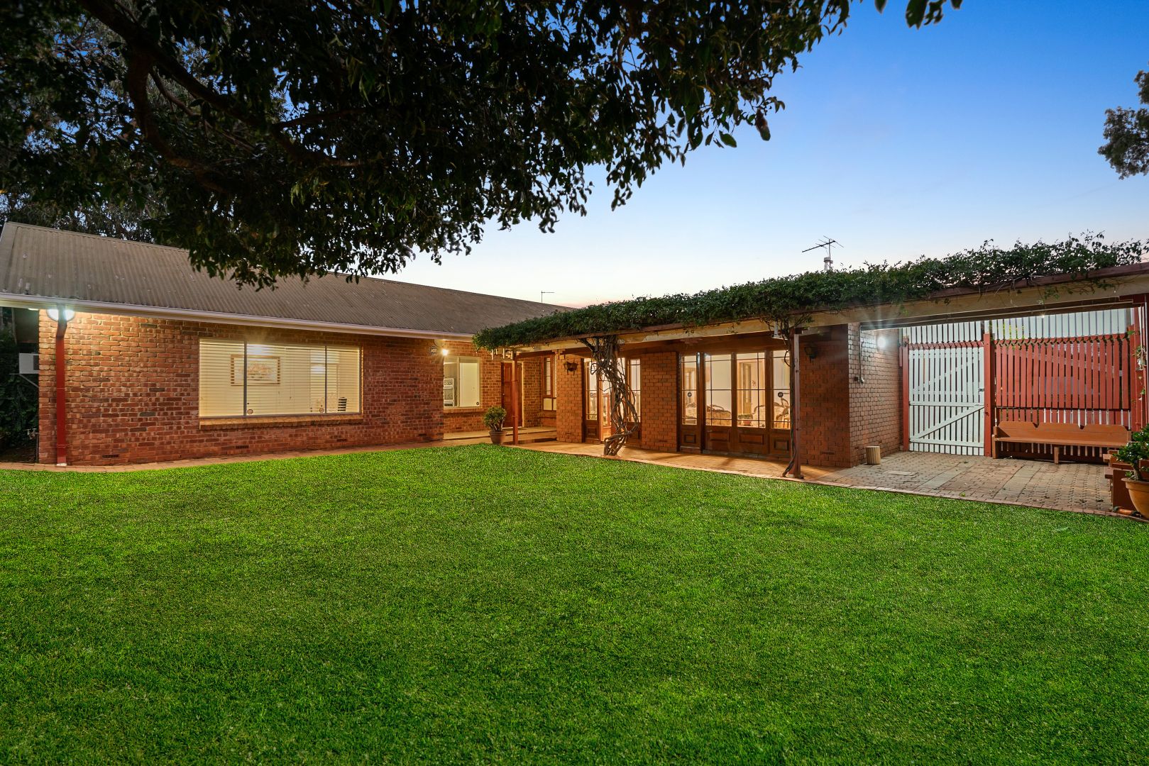 112 Sydney street, Glenunga SA 5064, Image 2