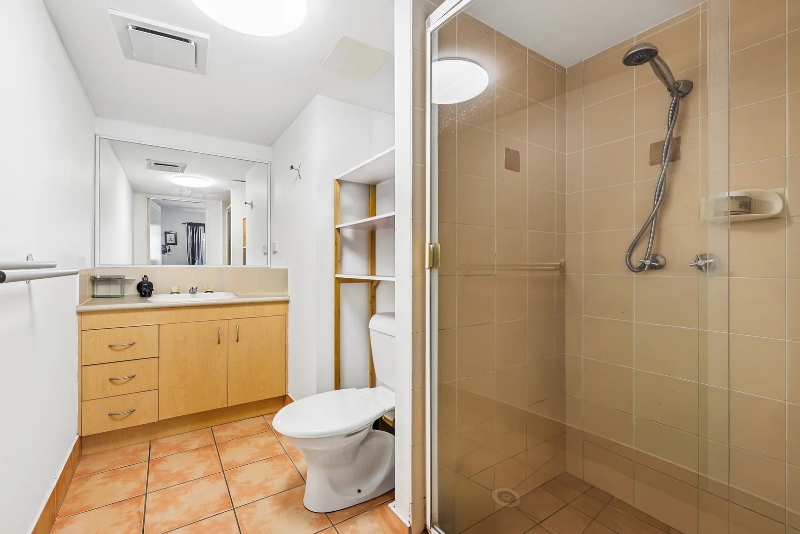 Additional image 12 of 5/13-15 Illawong Street, Surfers Paradise QLD 4217