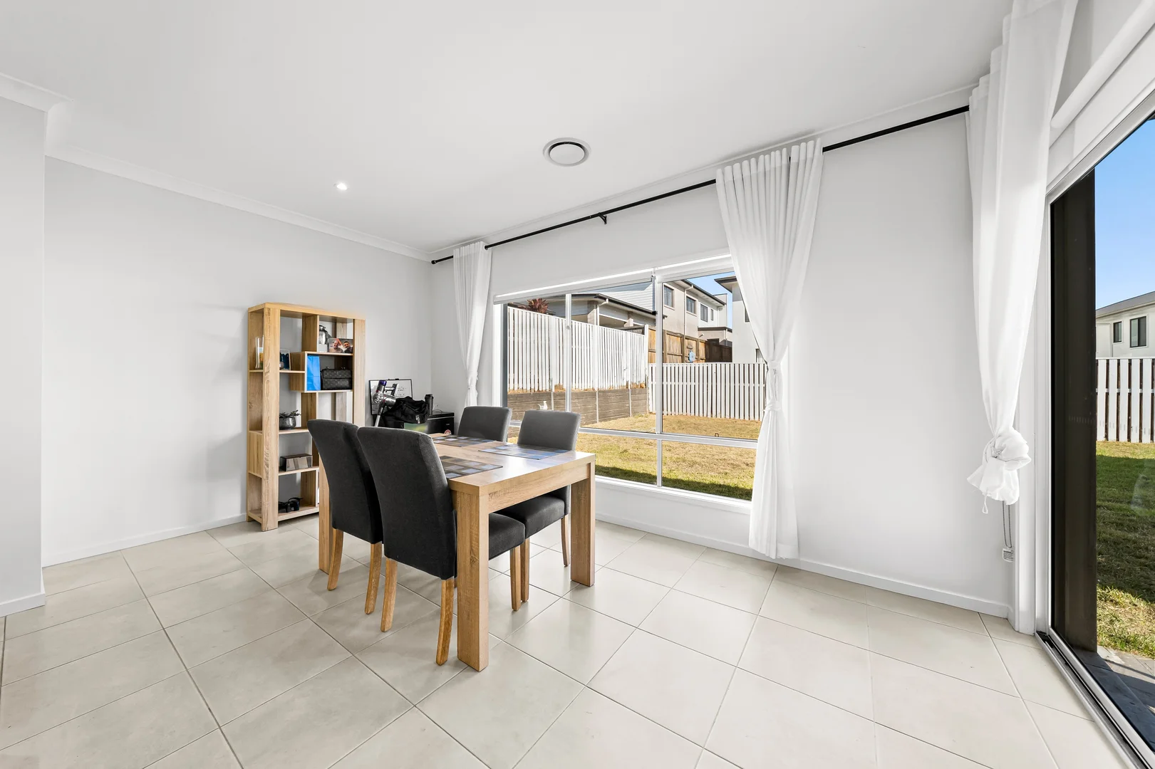 Additional image 9 of 8 Lakeshore Crescent, Willawong QLD 4110