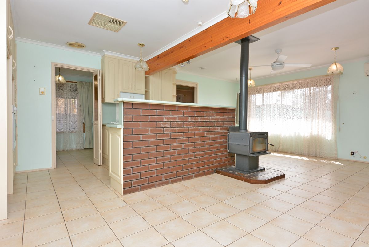 214 Nicolson Avenue, Whyalla Stuart SA 5608, Image 2