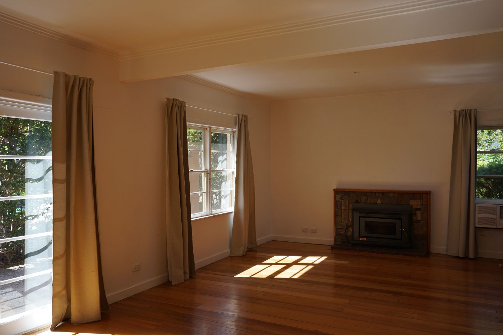 58 Hamilton Street, Gisborne VIC 3437 House For Rent Domain