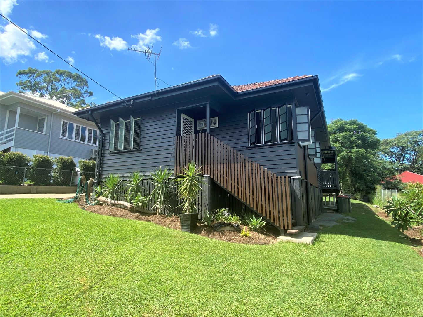 43 Foxglove Street, Mount Gravatt East Property History & Address