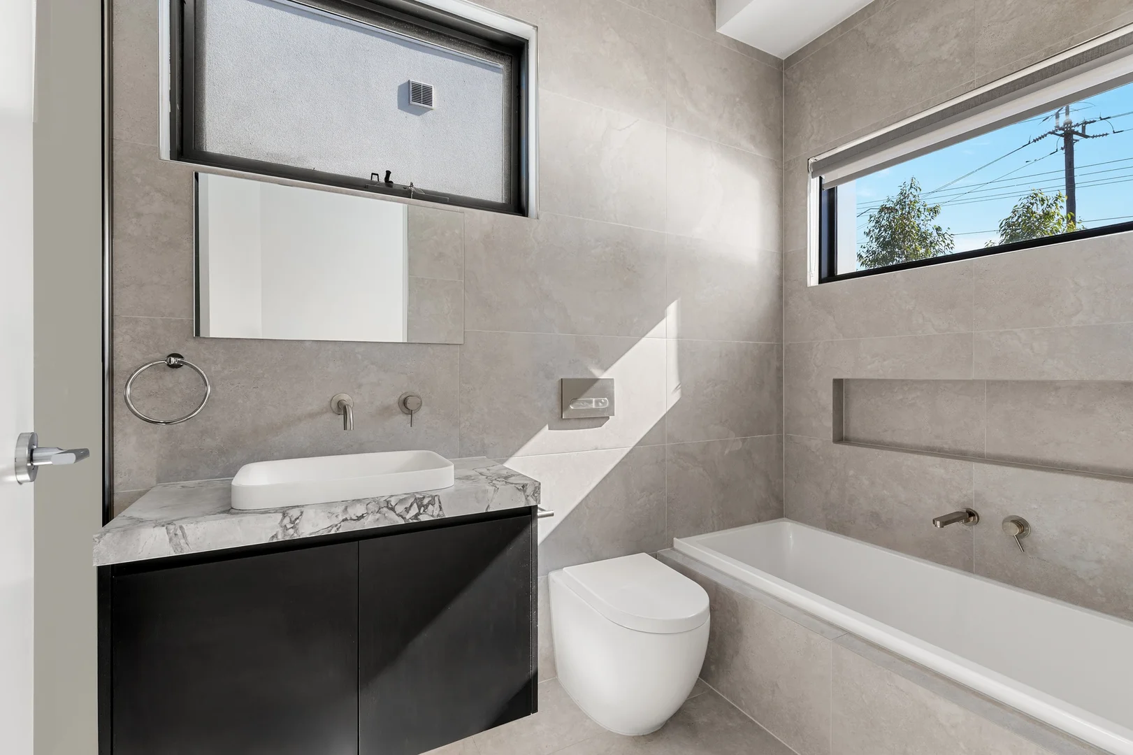 Additional image 7 of 404 Thompsons Road, Templestowe Lower VIC 3107