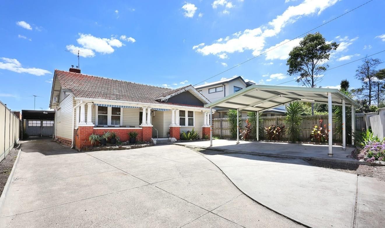 3 bedrooms House in 903 Pascoe Vale Road GLENROY VIC, 3046