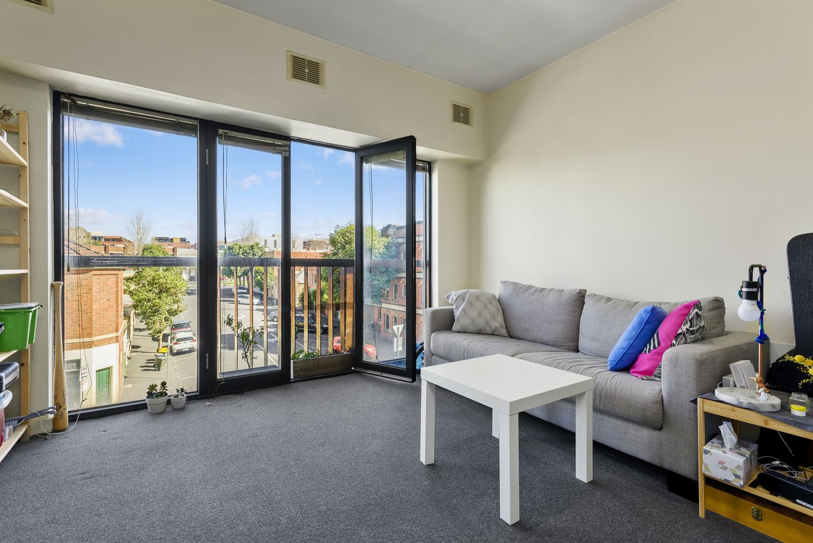 201/2430 Cobden Street, North Melbourne VIC 3051 Apartment For Rent