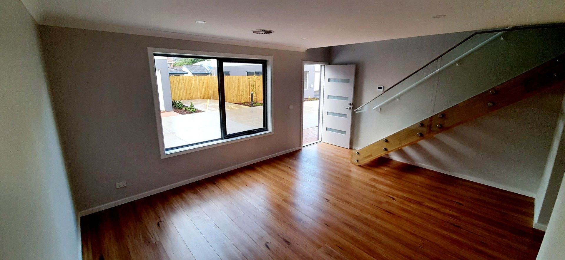 3/8 Donald Road, Queanbeyan NSW 2620 Townhouse For Rent Domain