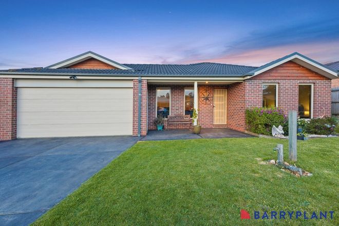 Picture of 32 Summerhill Boulevard, DROUIN VIC 3818