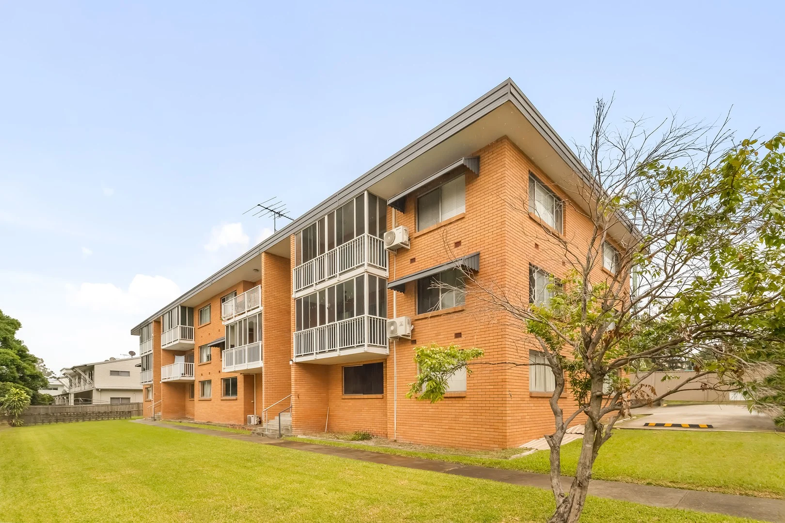 Primary image of 1/671 Wynnum Road, Morningside QLD 4170
