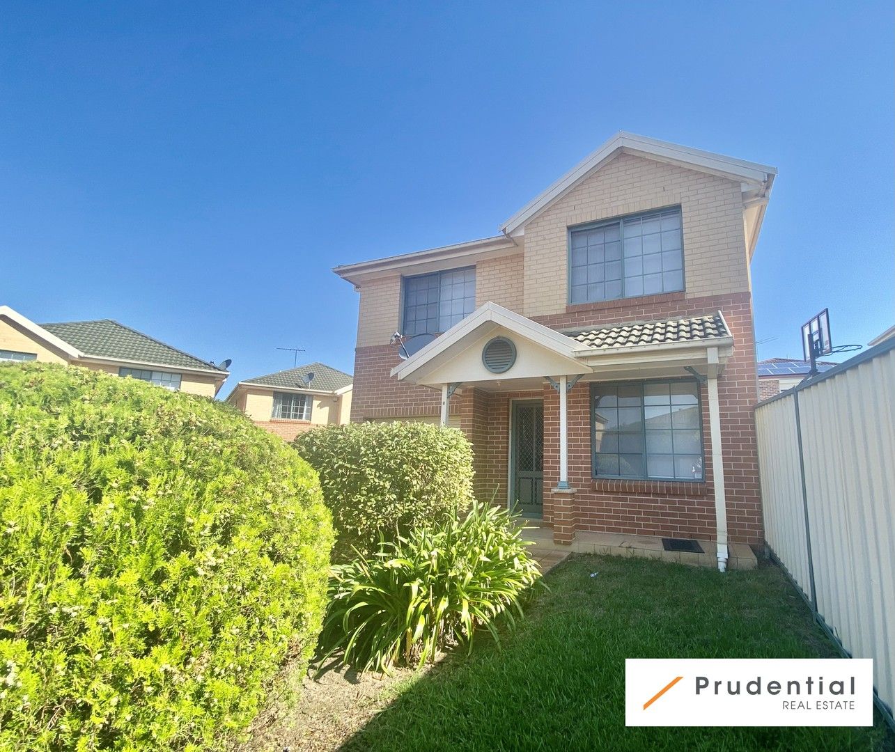 3 bedrooms Townhouse in 8/6 Plum Close CASULA NSW, 2170