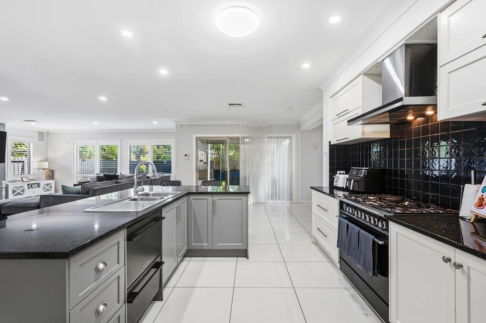 Additional image 7 of 4 Salrak Avenue, Marion SA 5043