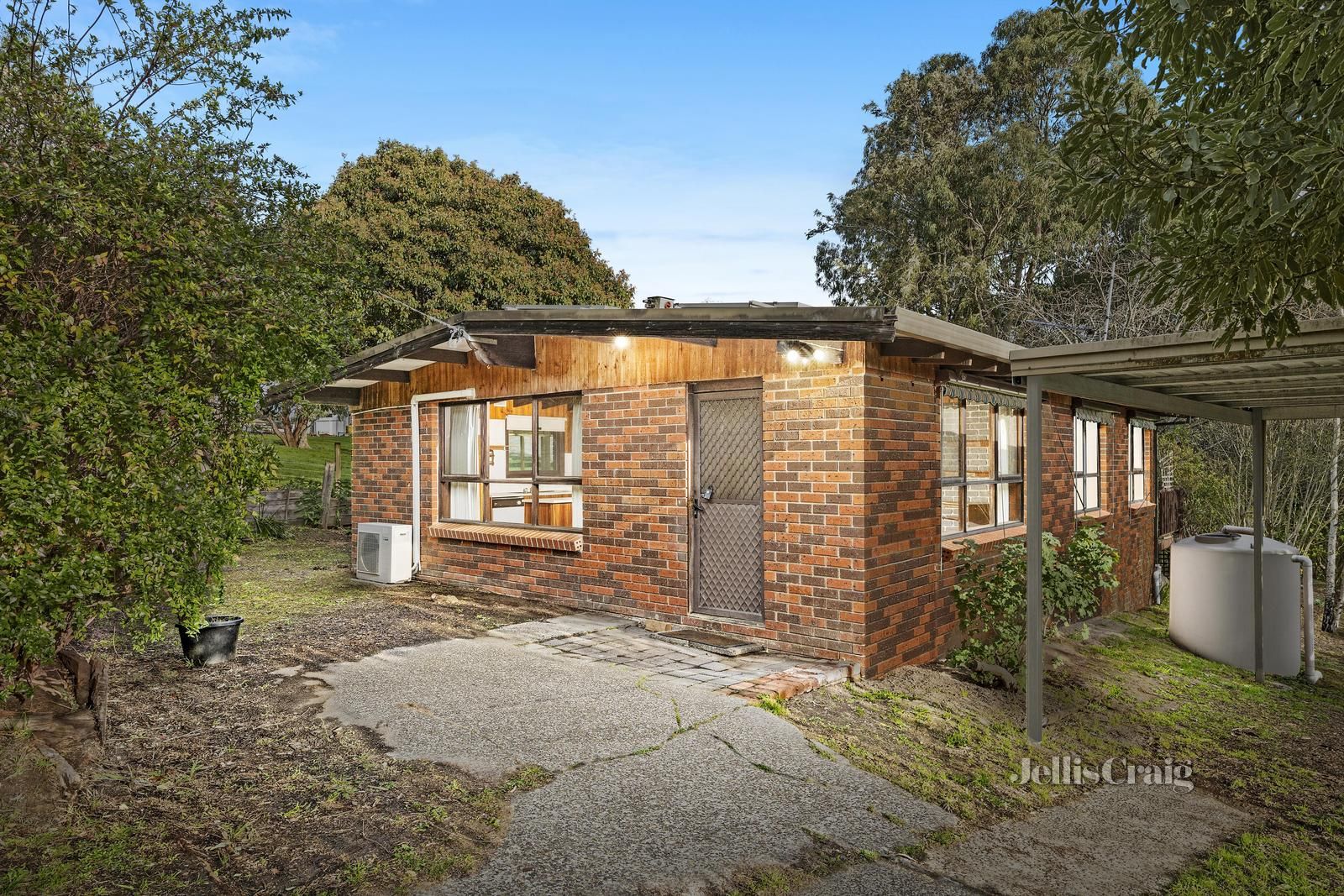 2 bedrooms House in 16 Henry Street YARRA JUNCTION VIC, 3797