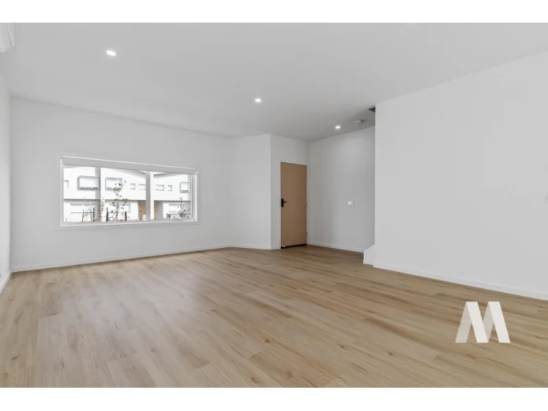 11 Tasman Boulevard, Donnybrook VIC 3064