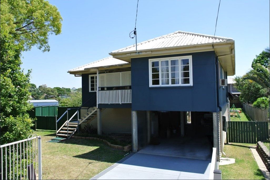 3 bedrooms House in 51 Wondall Road WYNNUM WEST QLD, 4178