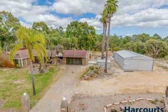 Picture of 426 Taylor Road, FORRESTDALE WA 6112