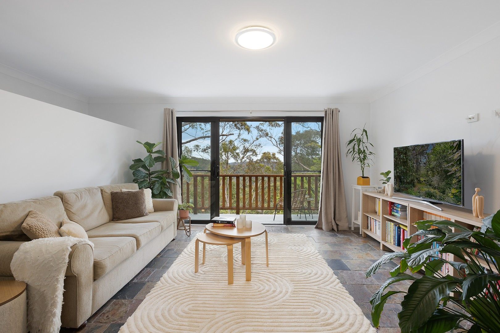15 Claros Close, Hornsby Heights NSW 2077, Image 2