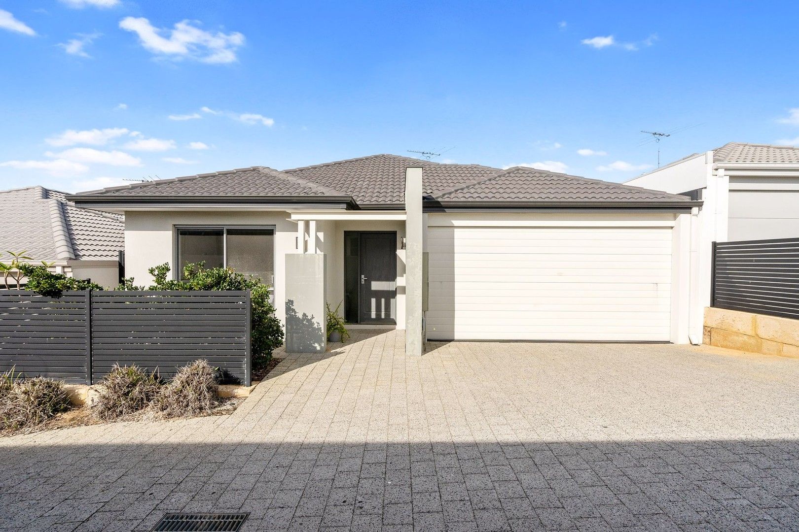 4/9 Desertpea Road, Beeliar WA 6164, Image 0