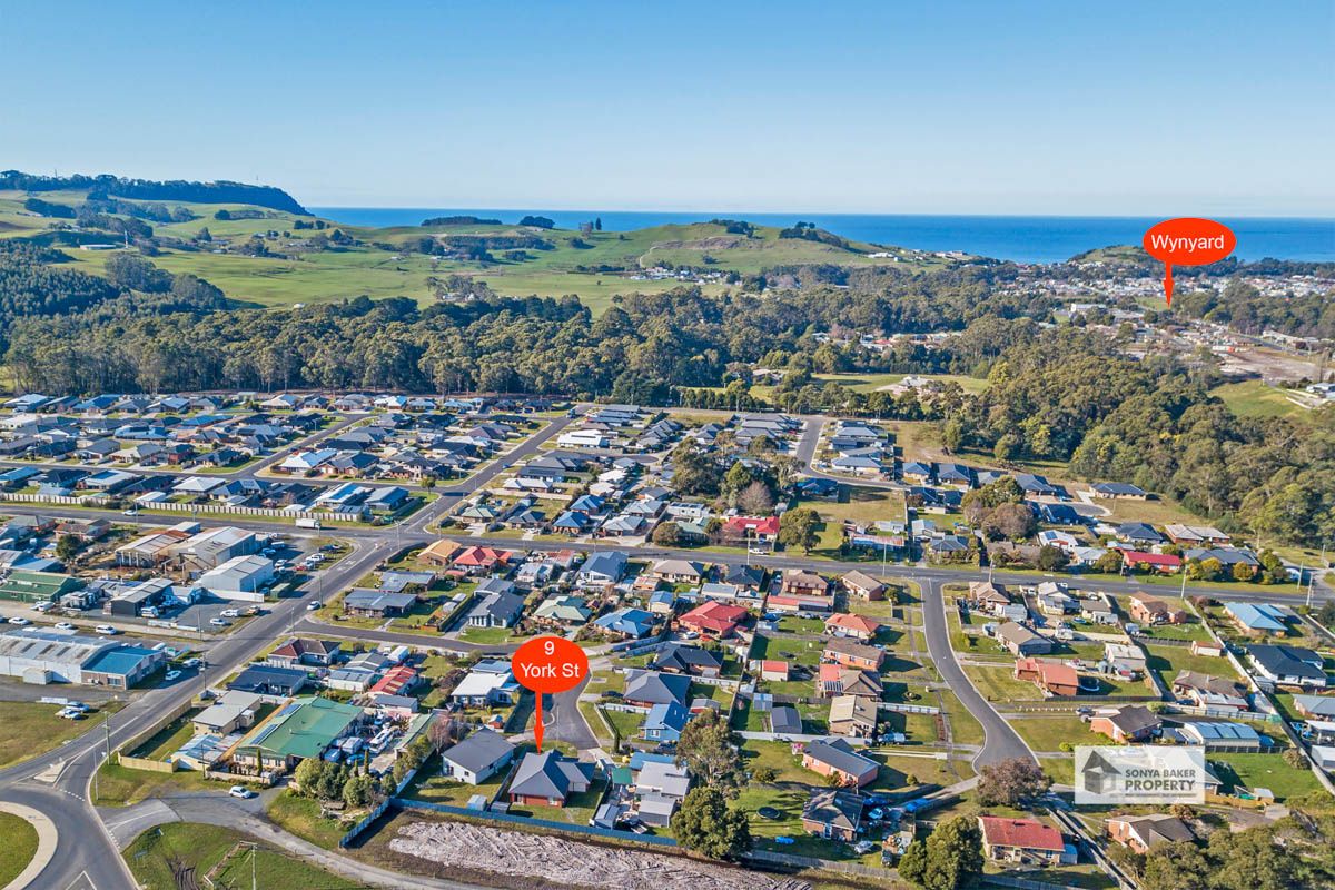 9 York Court, Wynyard TAS 7325, Image 2