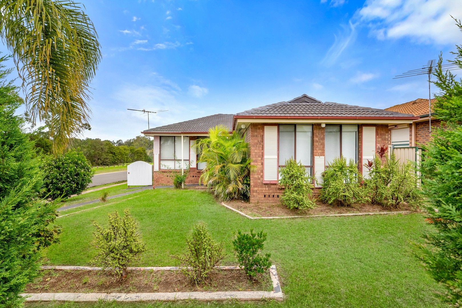 2 Day Place, Minto NSW 2566, Image 0