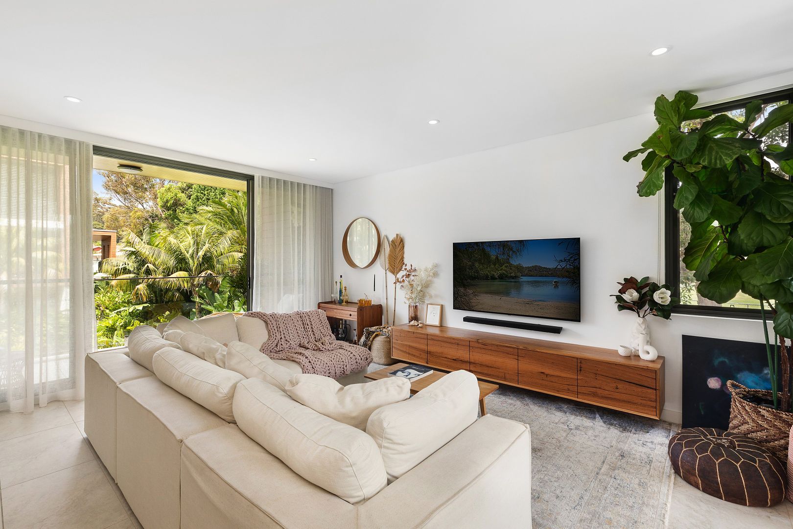 505/156E Terrigal Drive, Terrigal NSW 2260, Image 2