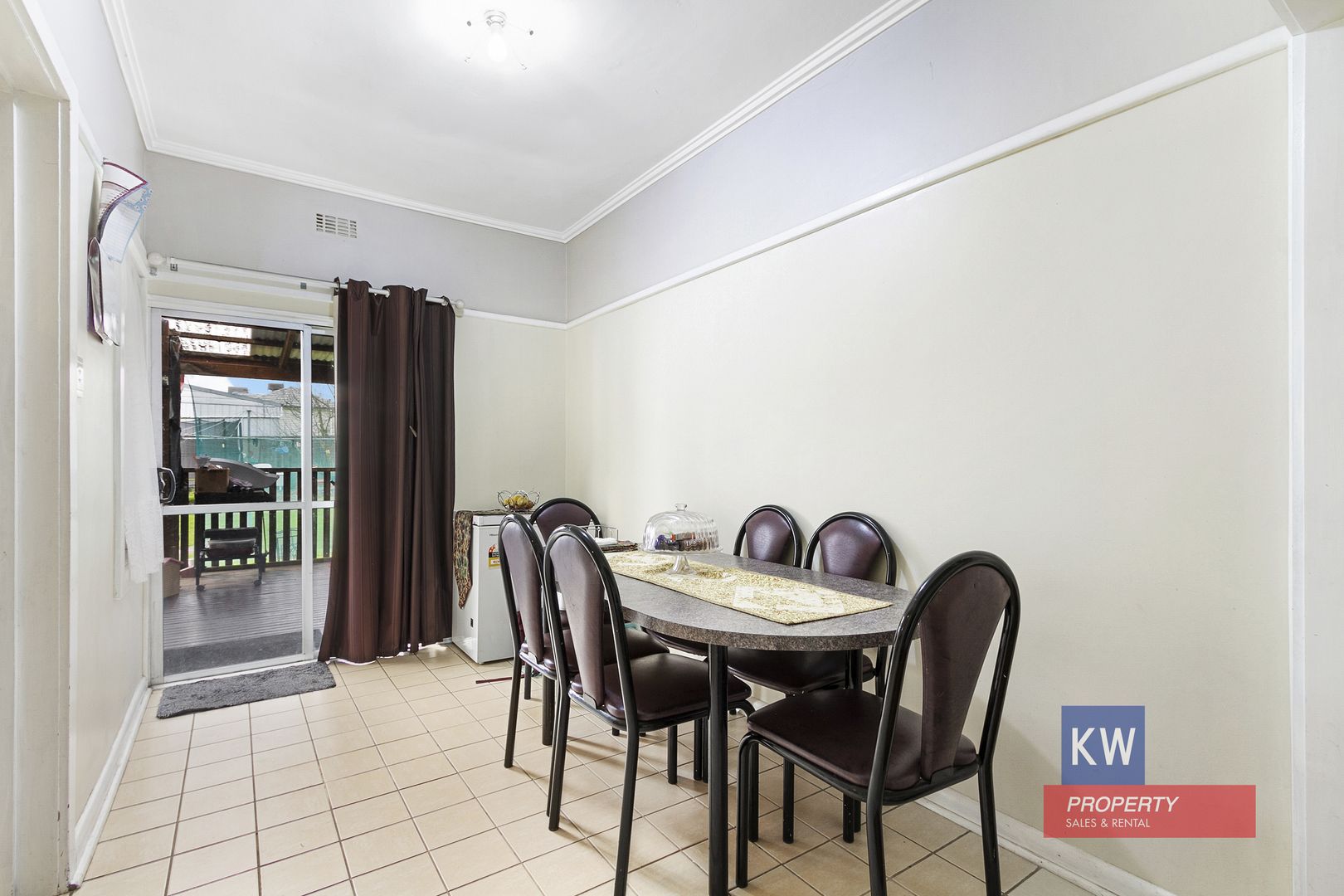 18 Polden Cres, Morwell VIC 3840, Image 2