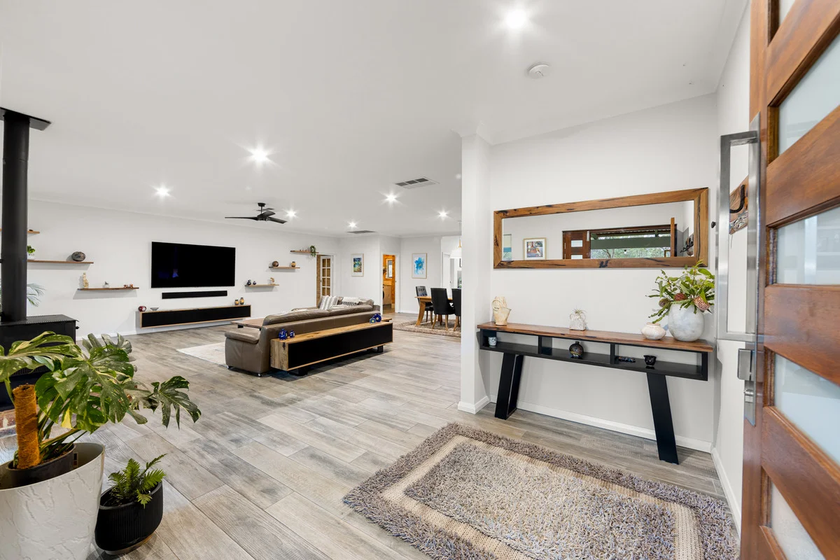 Additional image 5 of 33 Tuart Close, Stake Hill WA 6181