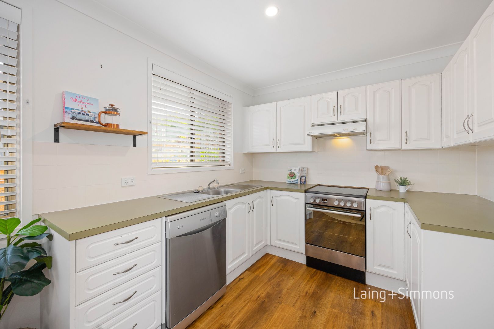 2/18 Canobolas Place, Port Macquarie NSW 2444, Image 2