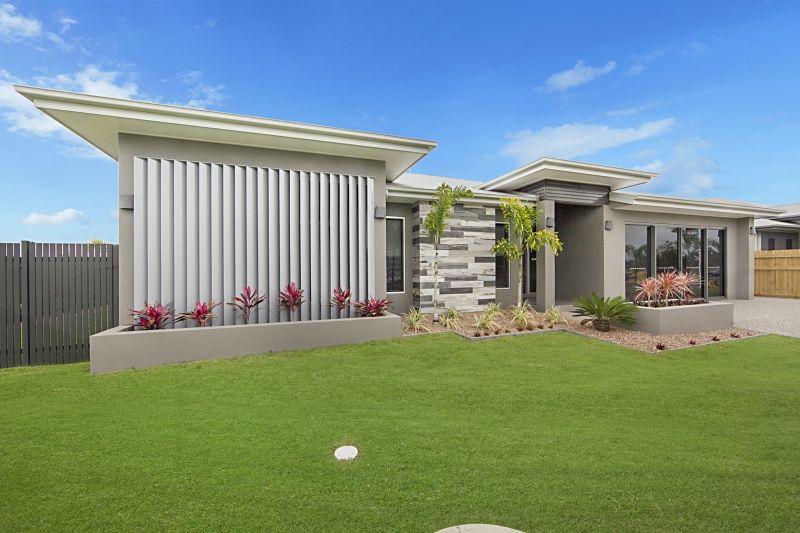 4 bedrooms House in 6 Featherwood Street MOUNT LOW QLD, 4818