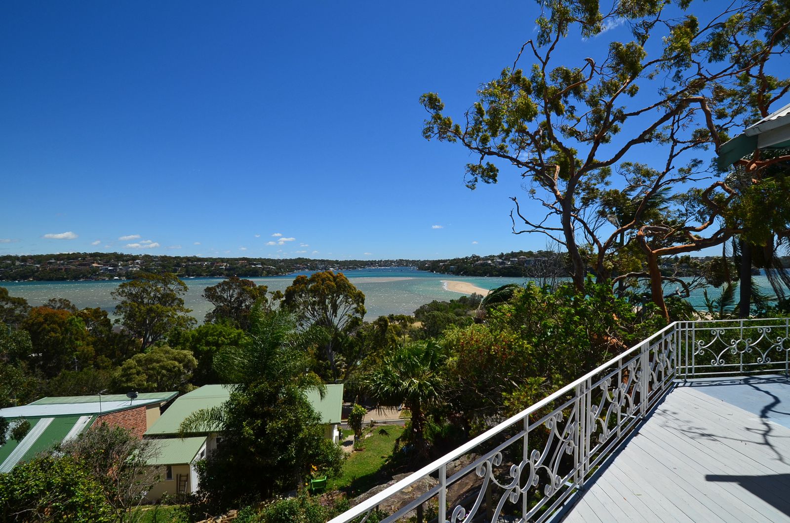 3 bedrooms House in 44 Pacific Crescent MAIANBAR NSW, 2230