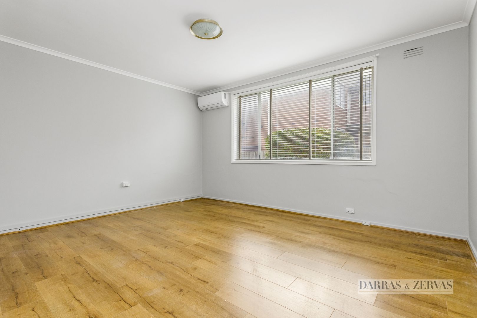 2/4 Browning Avenue, Clayton South VIC 3169, Image 2