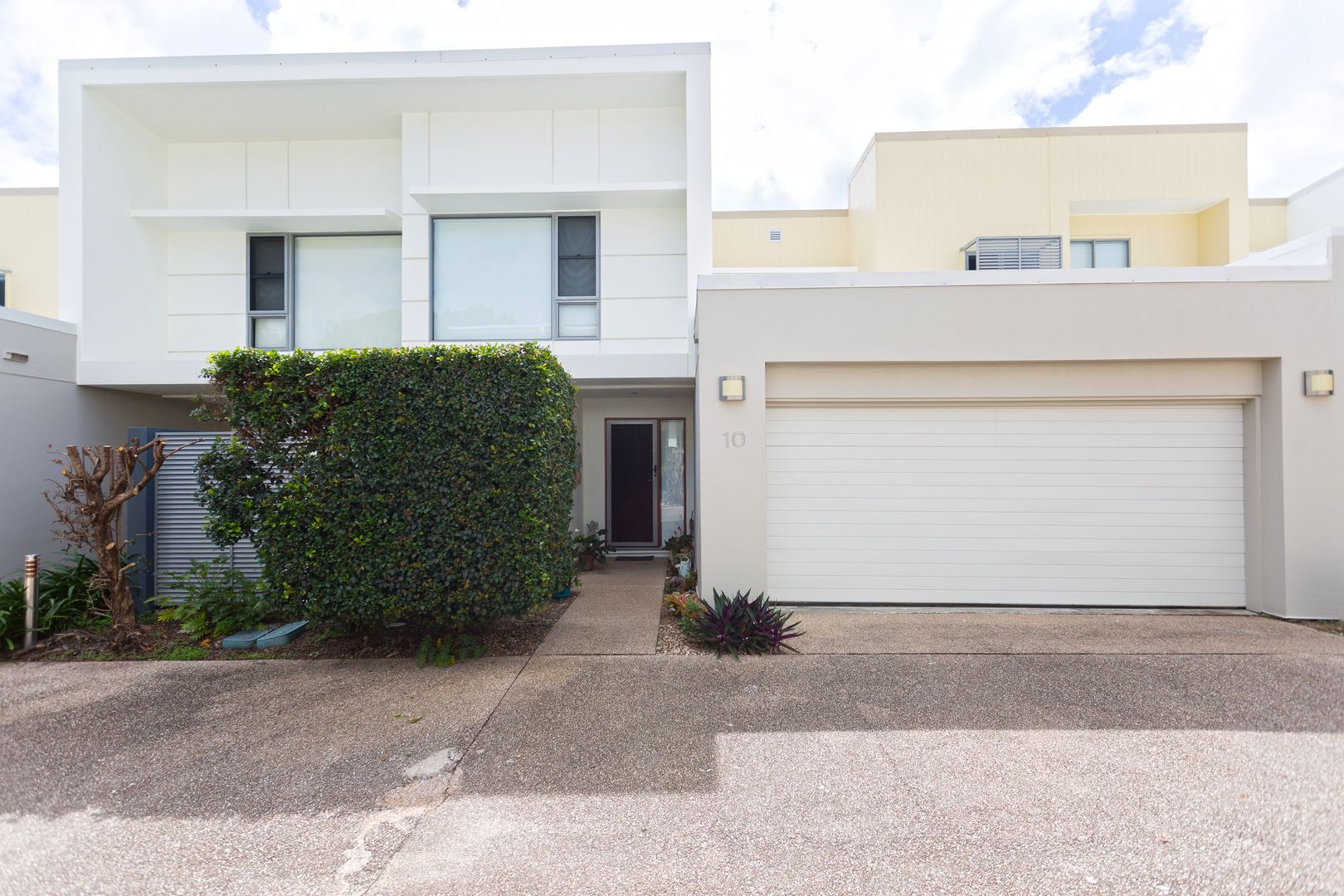 10/6-24 Belangason Way, Shoal Point QLD 4750, Image 1